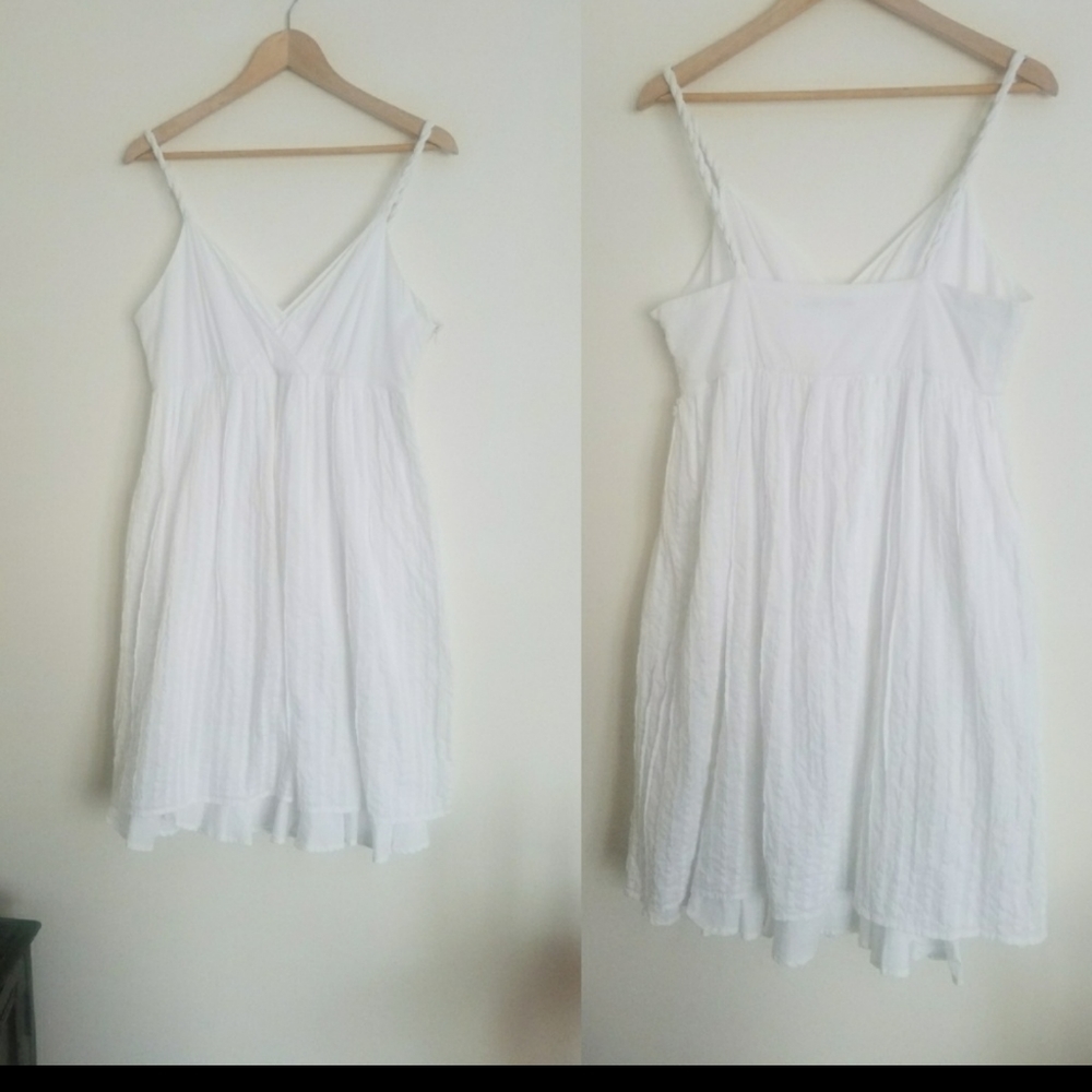 Calvin Klein White Size 12 Spring/ Summer Dress